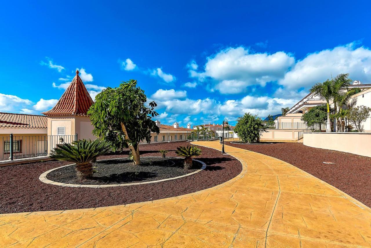 Garden View La Arena Apartment Puerto de Santiago  Luaran gambar