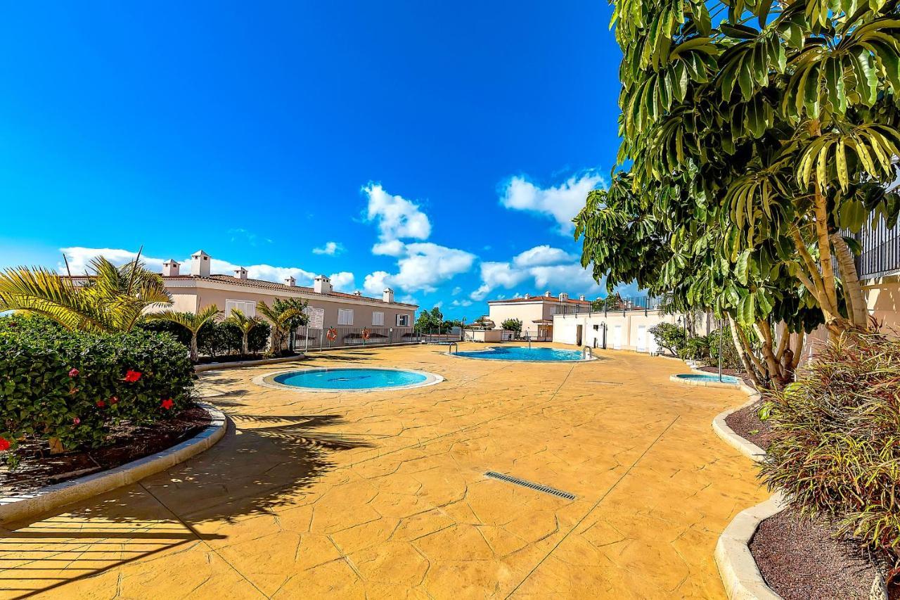 Garden View La Arena Apartment Puerto de Santiago  Luaran gambar